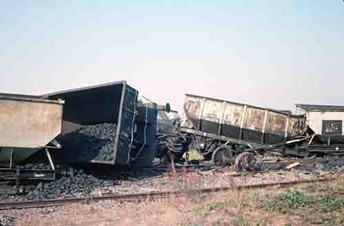 Derailment at Winchcombe rat0973
